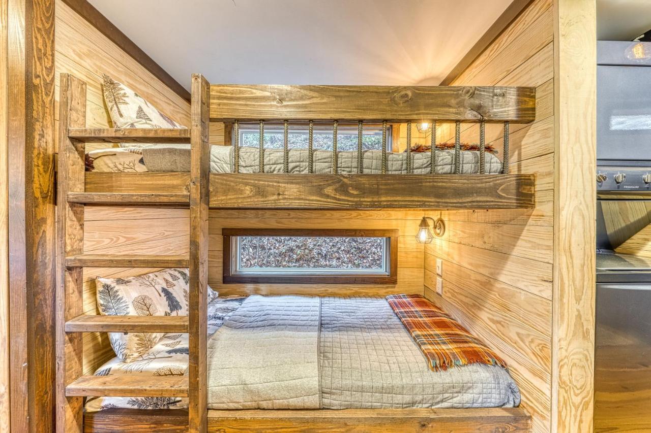Smoky Mountain Tiny Home Pigeon Forge Exterior photo